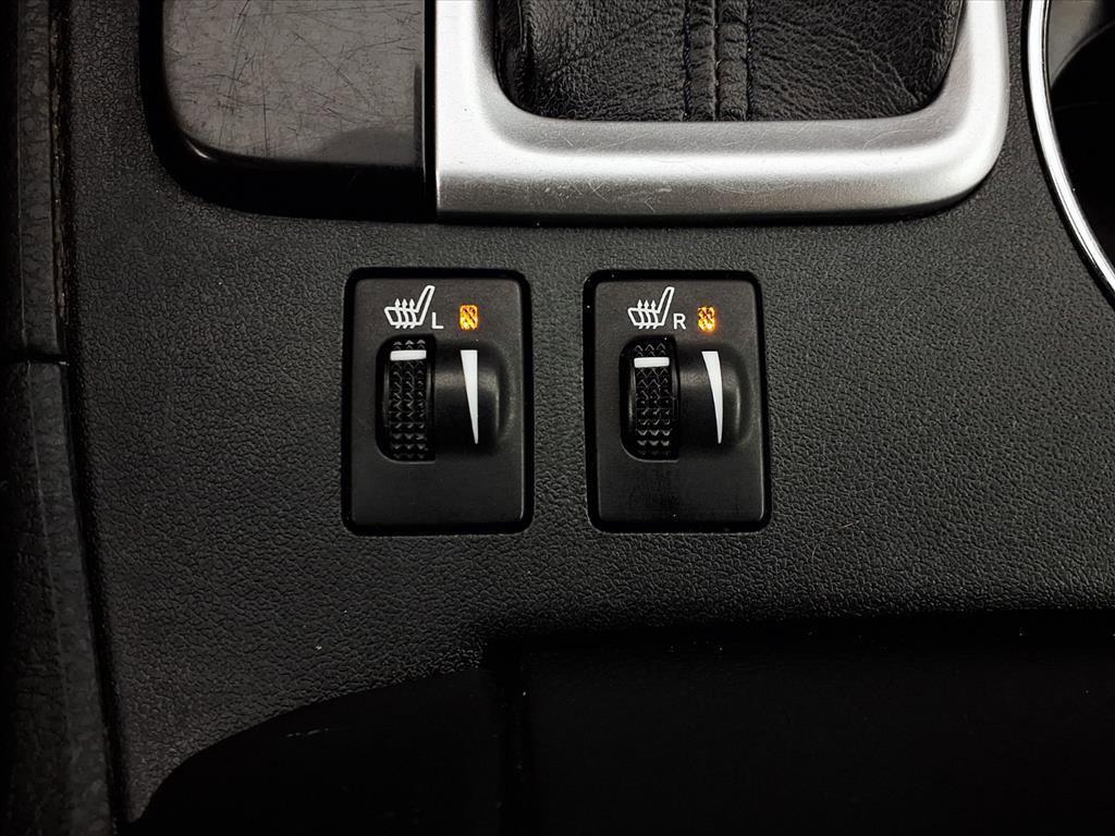 used 2019 Toyota Highlander car, priced at $21,388