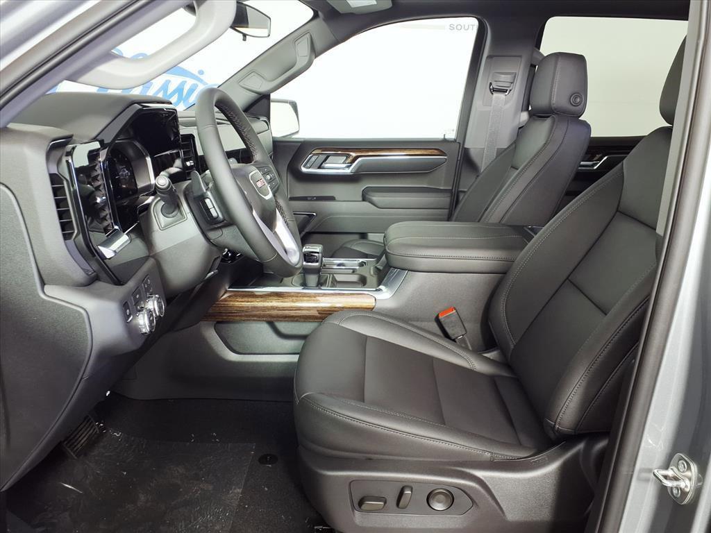 new 2026 GMC Sierra 1500 car, priced at $64,033