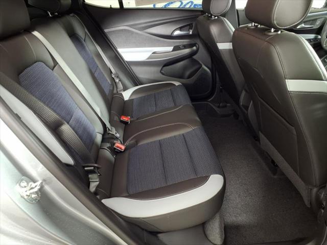 new 2025 Buick Envista car, priced at $27,280
