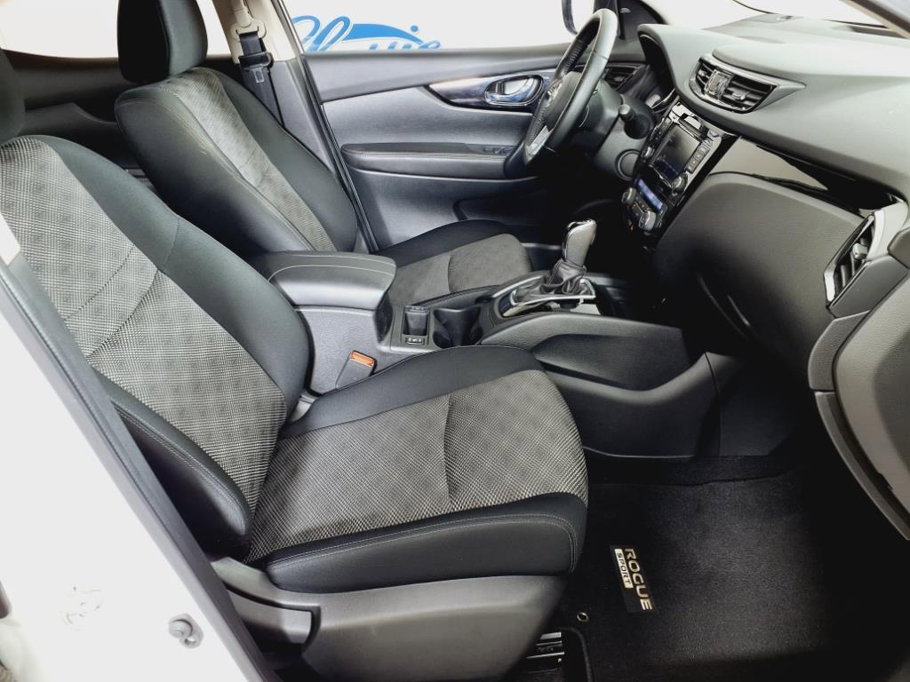 used 2022 Nissan Rogue Sport car, priced at $21,403