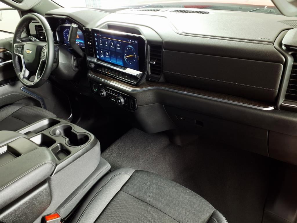 used 2024 Chevrolet Silverado 1500 car, priced at $40,869