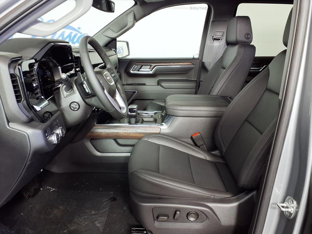 new 2026 GMC Sierra 1500 car, priced at $58,882