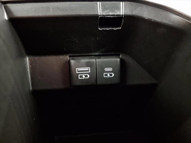 used 2023 Toyota Camry car, priced at $25,234