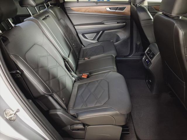 used 2024 Volkswagen Atlas car, priced at $33,777