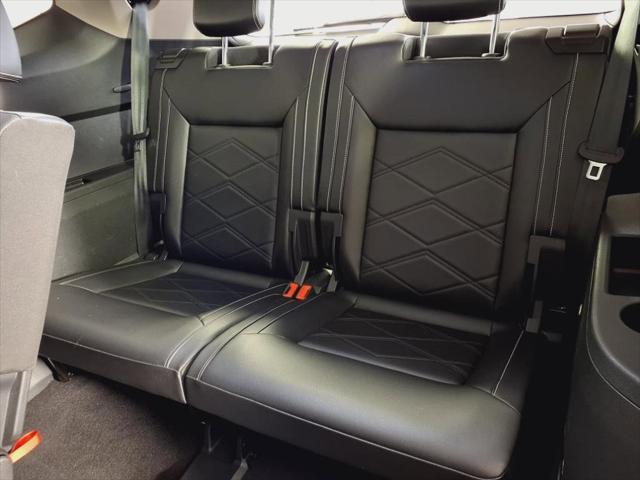 used 2024 Volkswagen Atlas car, priced at $33,777
