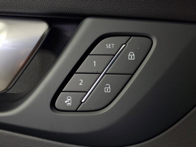 new 2025 Buick Enclave car, priced at $50,980