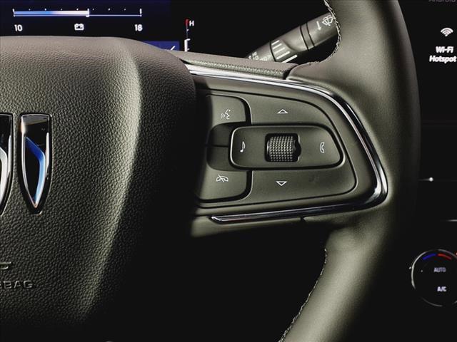 new 2025 Buick Envista car, priced at $29,175
