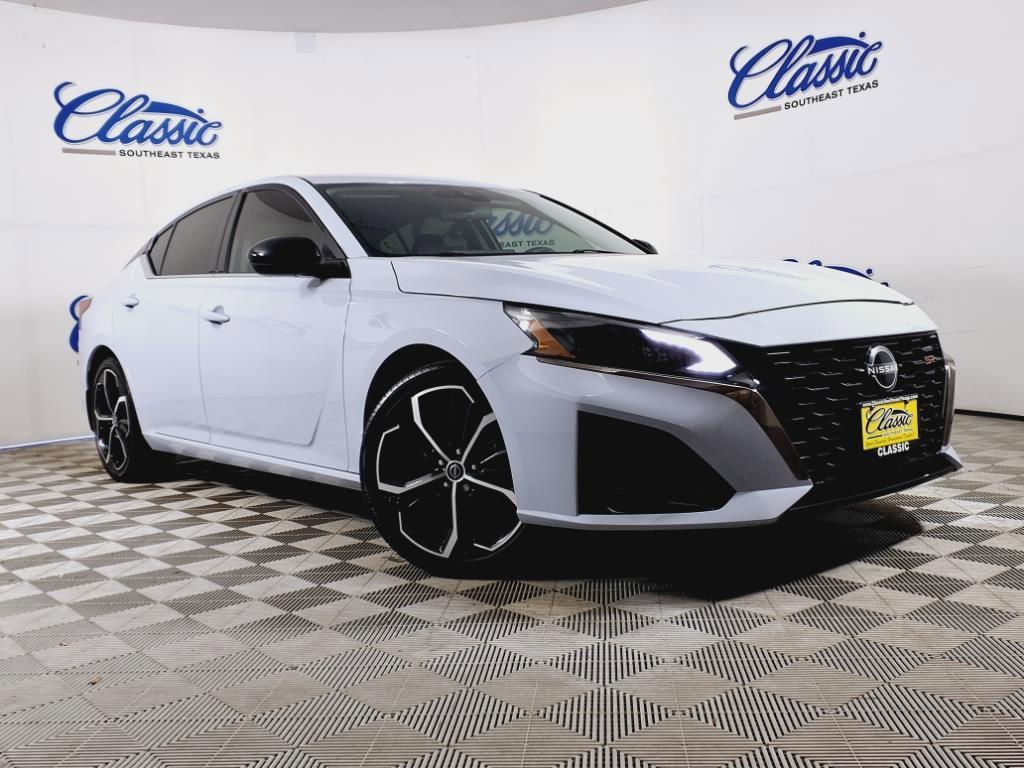 used 2023 Nissan Altima car, priced at $23,520
