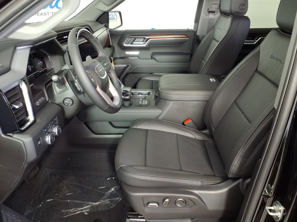 new 2025 GMC Sierra 1500 car, priced at $71,030