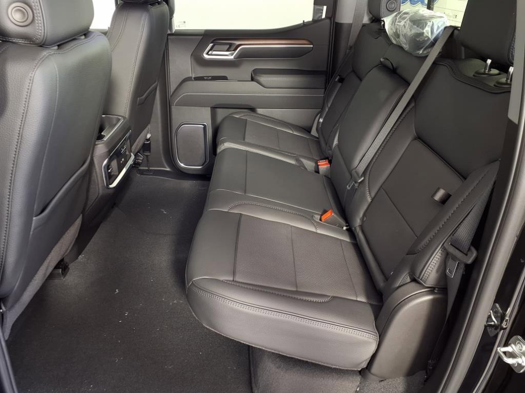 new 2025 GMC Sierra 1500 car, priced at $71,030