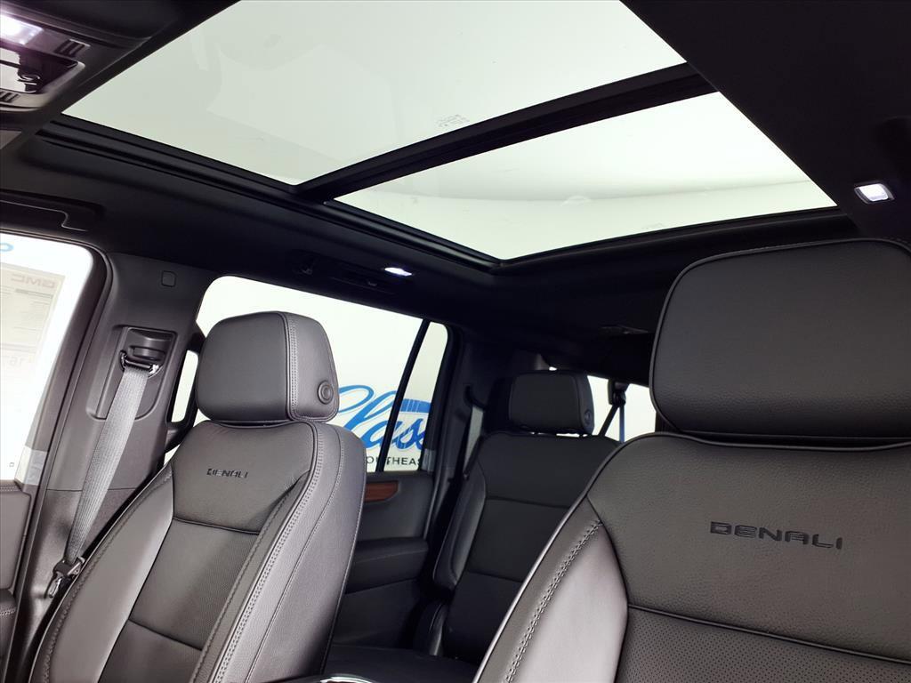 new 2026 GMC Yukon XL car, priced at $85,127