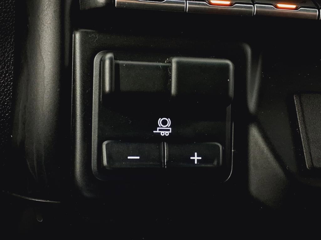 used 2021 GMC Sierra 1500 car, priced at $39,545