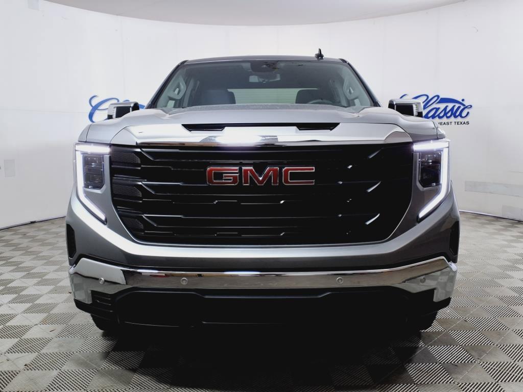 new 2025 GMC Sierra 1500 car, priced at $45,867