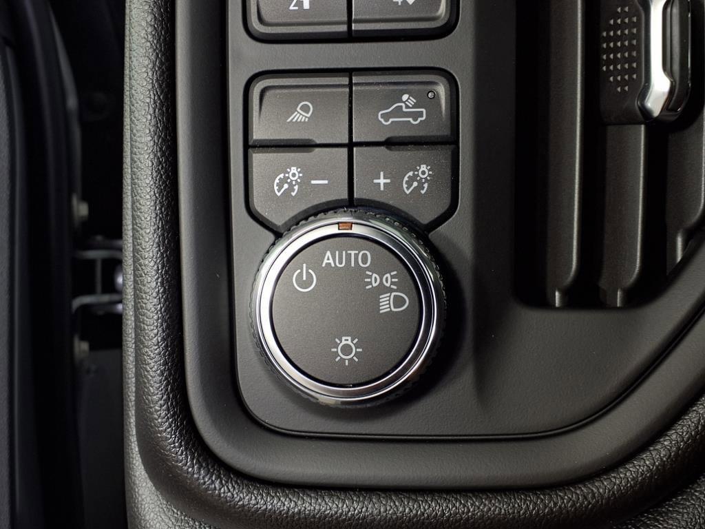 new 2025 GMC Sierra 1500 car, priced at $45,867