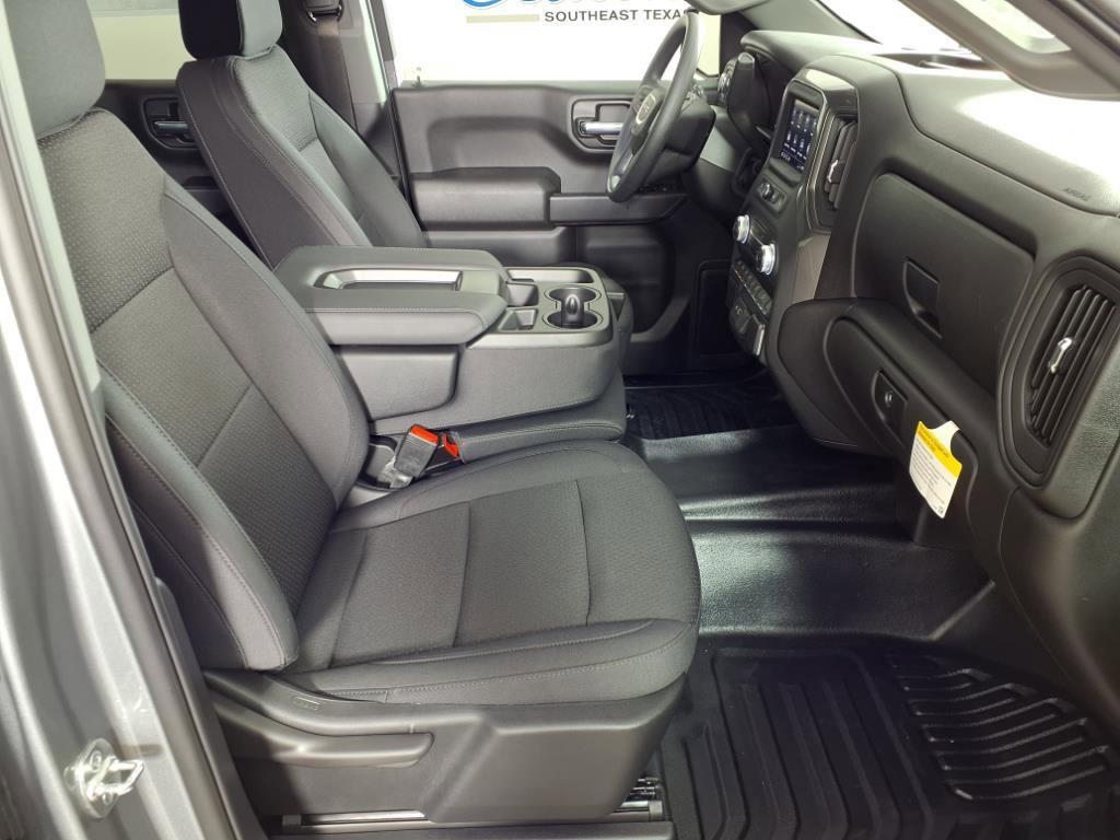 new 2025 GMC Sierra 1500 car, priced at $45,867