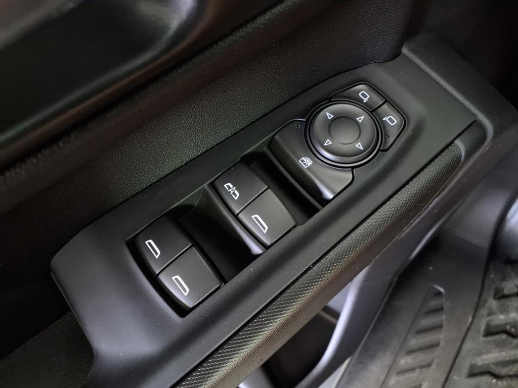 new 2025 GMC Sierra 1500 car, priced at $45,867