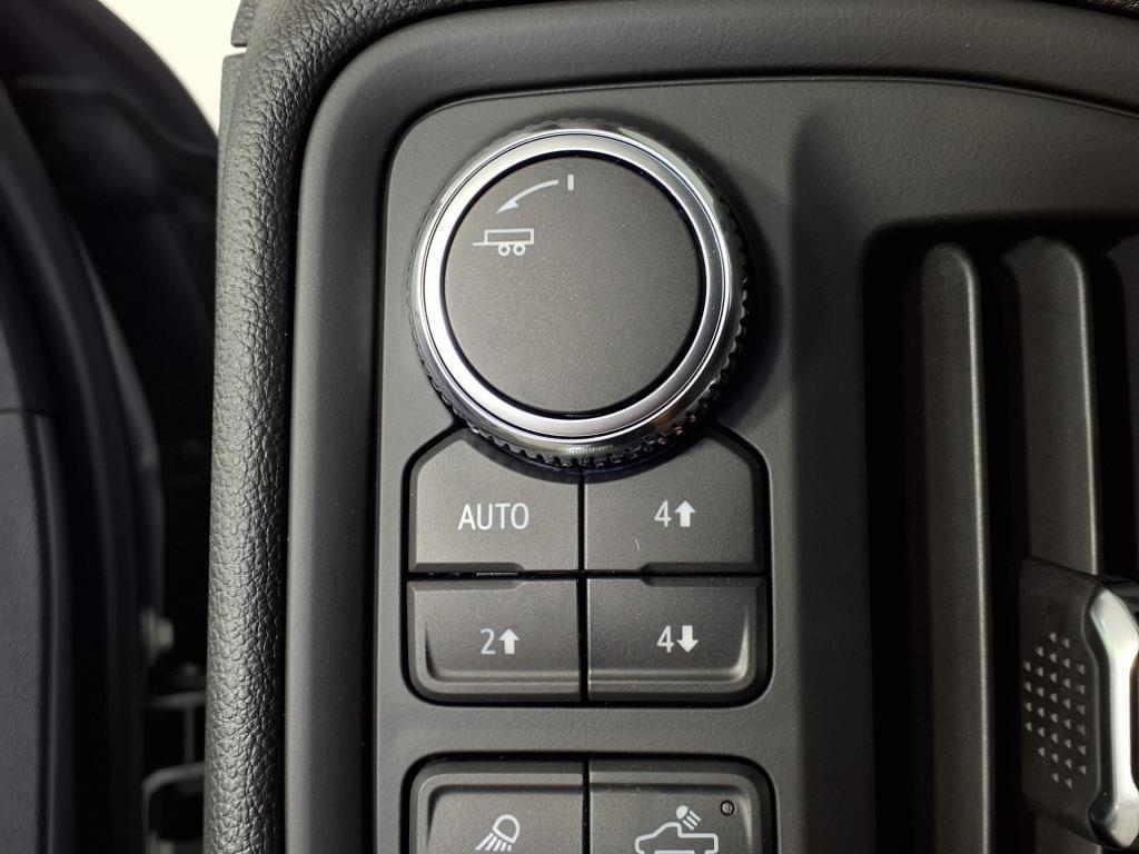 new 2025 GMC Sierra 1500 car, priced at $45,867