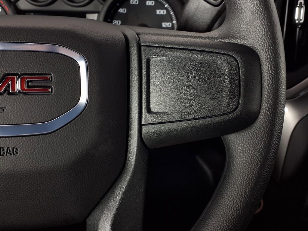 new 2025 GMC Sierra 1500 car, priced at $45,867