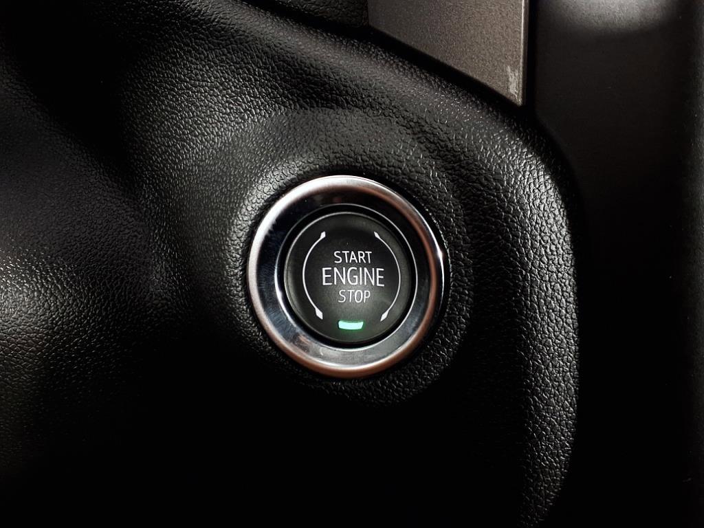 new 2026 GMC Sierra 1500 car, priced at $39,004