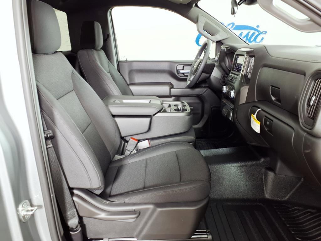 new 2026 GMC Sierra 1500 car, priced at $39,004