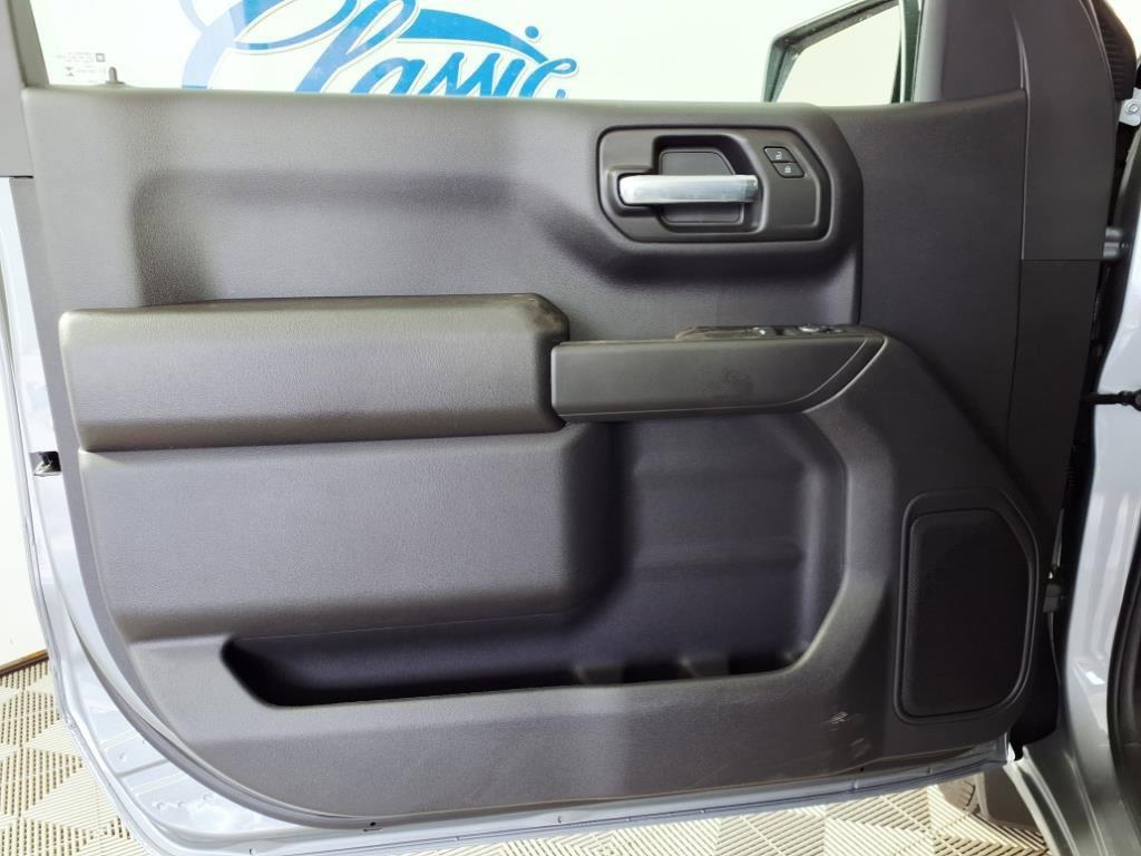 new 2026 GMC Sierra 1500 car, priced at $39,004