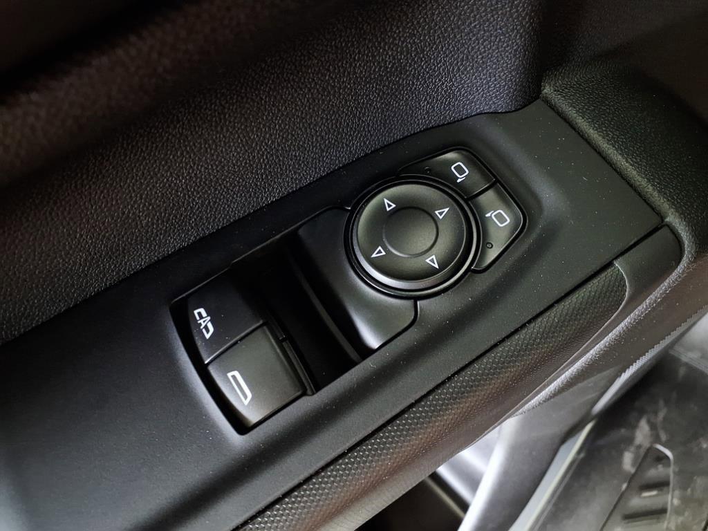 new 2026 GMC Sierra 1500 car, priced at $39,004