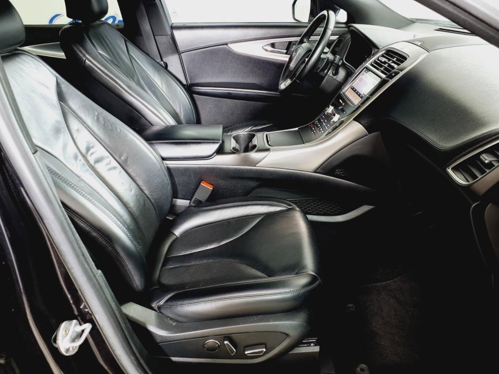 used 2019 Lincoln Nautilus car, priced at $18,499