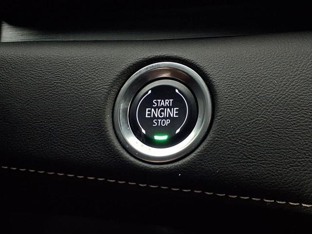 used 2024 Cadillac Escalade ESV car, priced at $79,585