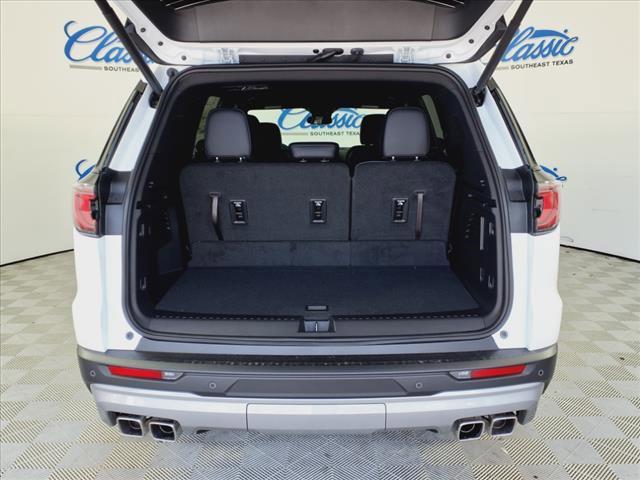 new 2025 GMC Acadia car, priced at $43,176