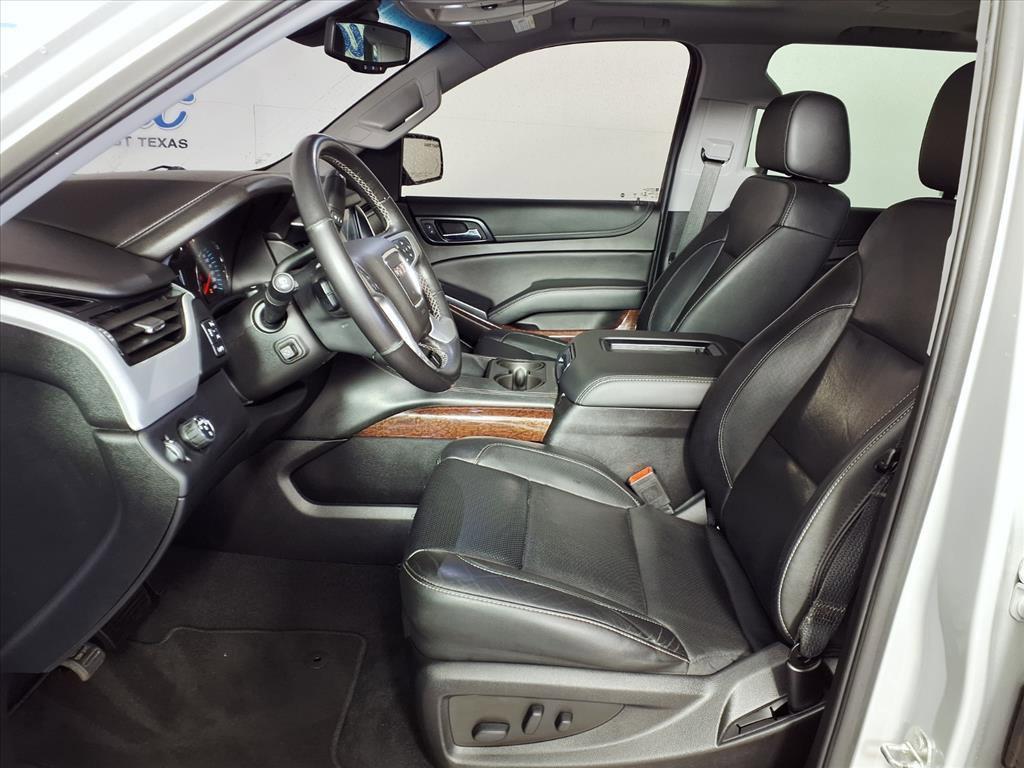 used 2020 GMC Yukon car, priced at $33,894