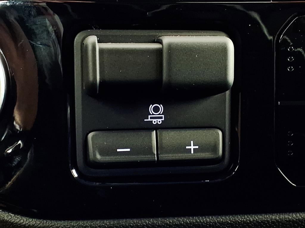 new 2025 GMC Sierra 2500 car, priced at $67,509