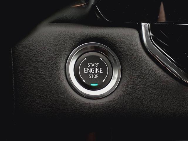 new 2025 GMC Canyon car, priced at $39,780