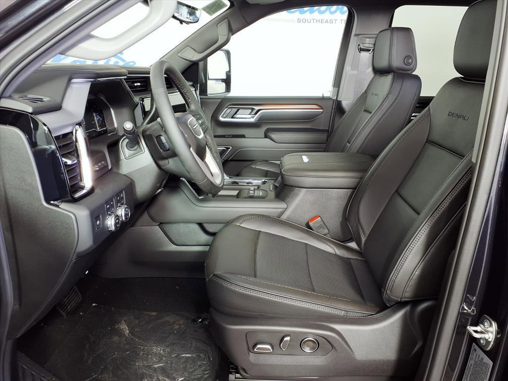 new 2025 GMC Sierra 2500 car, priced at $84,319