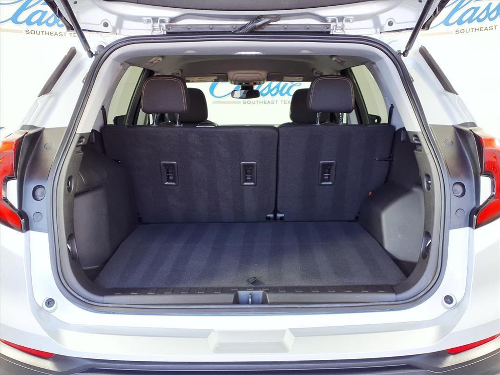 used 2021 GMC Terrain car, priced at $21,364