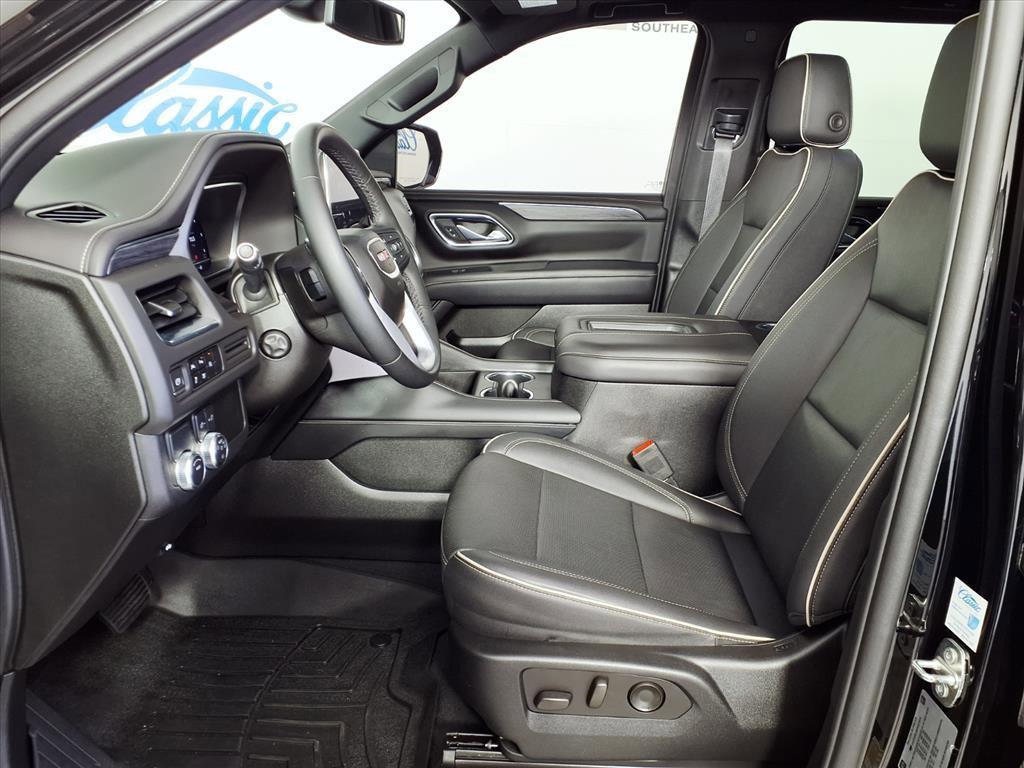 used 2023 GMC Yukon car, priced at $52,754