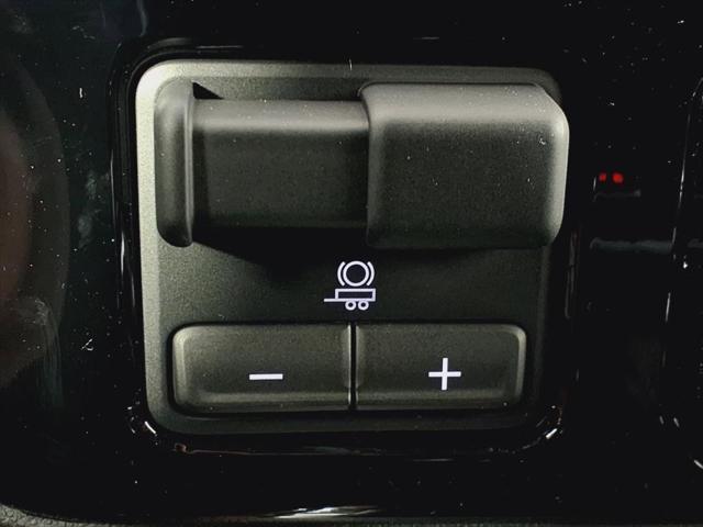 new 2025 GMC Sierra 1500 car, priced at $62,892
