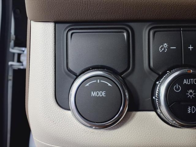 new 2025 GMC Yukon XL car, priced at $89,060