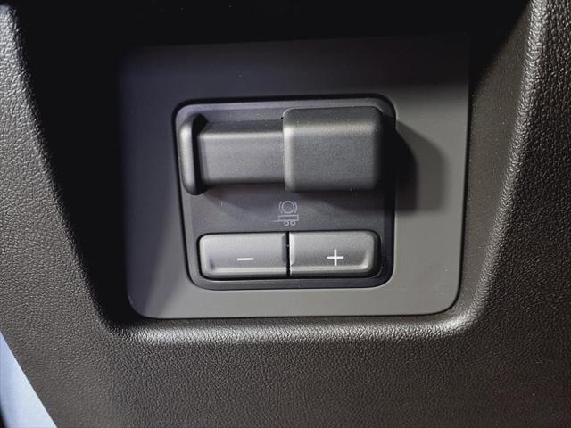 new 2025 GMC Canyon car, priced at $42,675