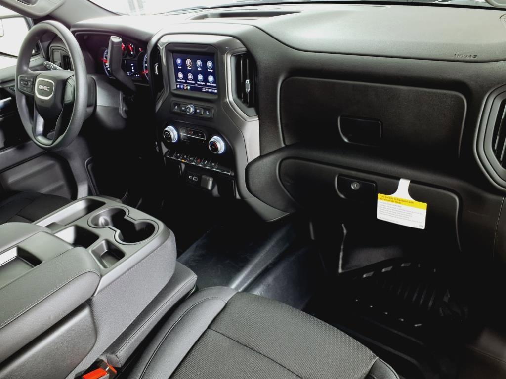 new 2026 GMC Sierra 1500 car, priced at $42,501