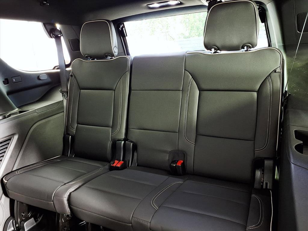 new 2025 GMC Yukon car, priced at $71,869