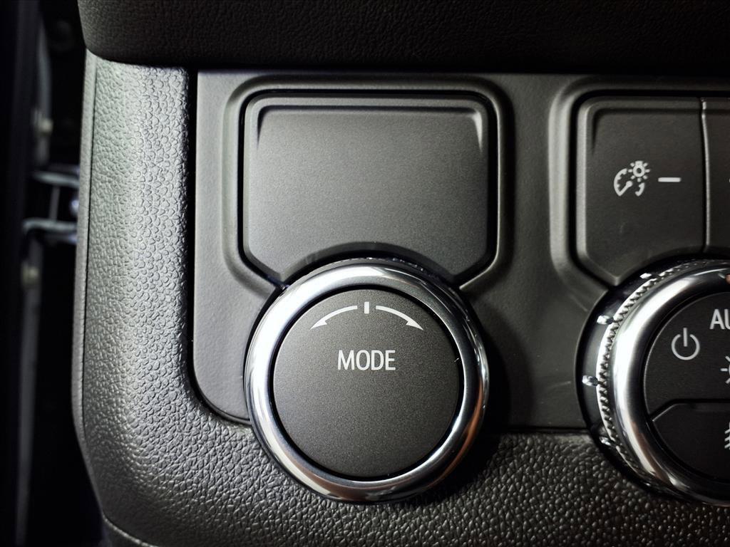 new 2025 GMC Yukon car, priced at $71,869