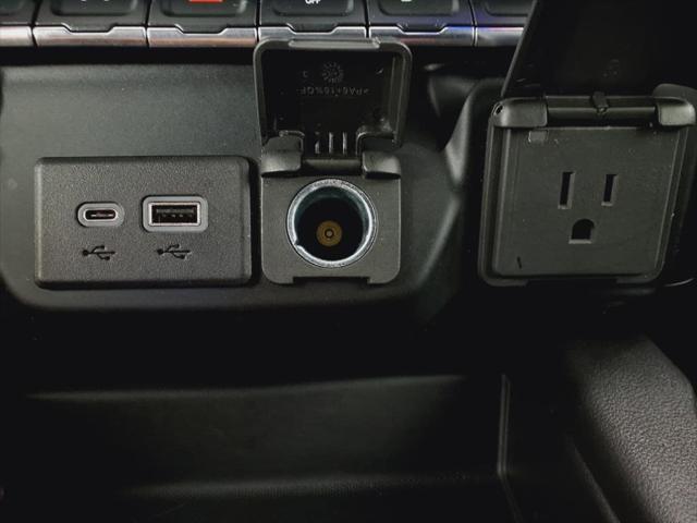 used 2020 GMC Sierra 1500 car, priced at $34,607