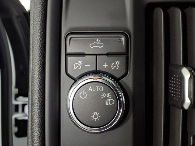 new 2025 GMC Sierra 2500 car, priced at $54,085