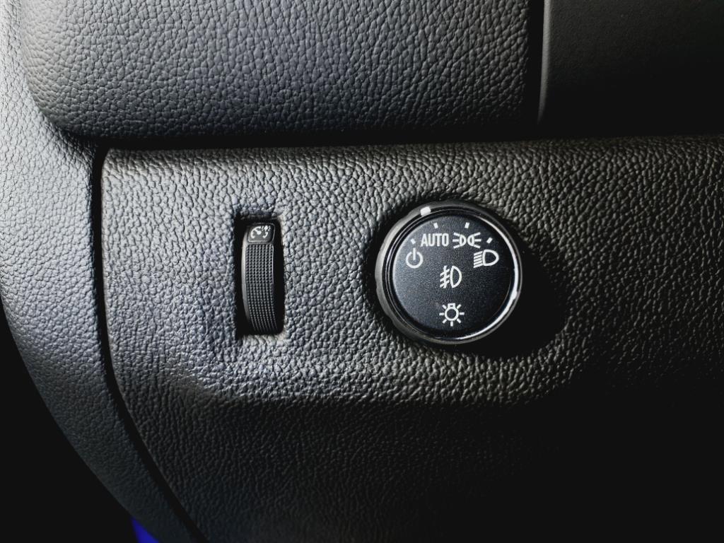 used 2022 Chevrolet Colorado car, priced at $28,549