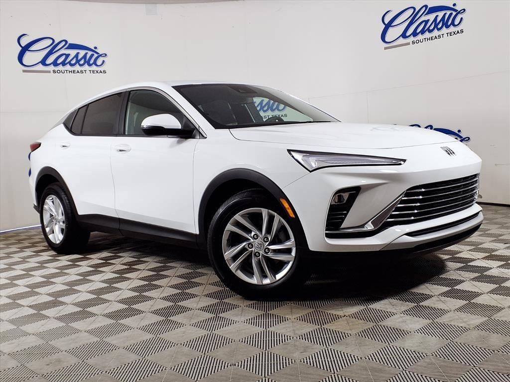 new 2026 Buick Envista car, priced at $25,736