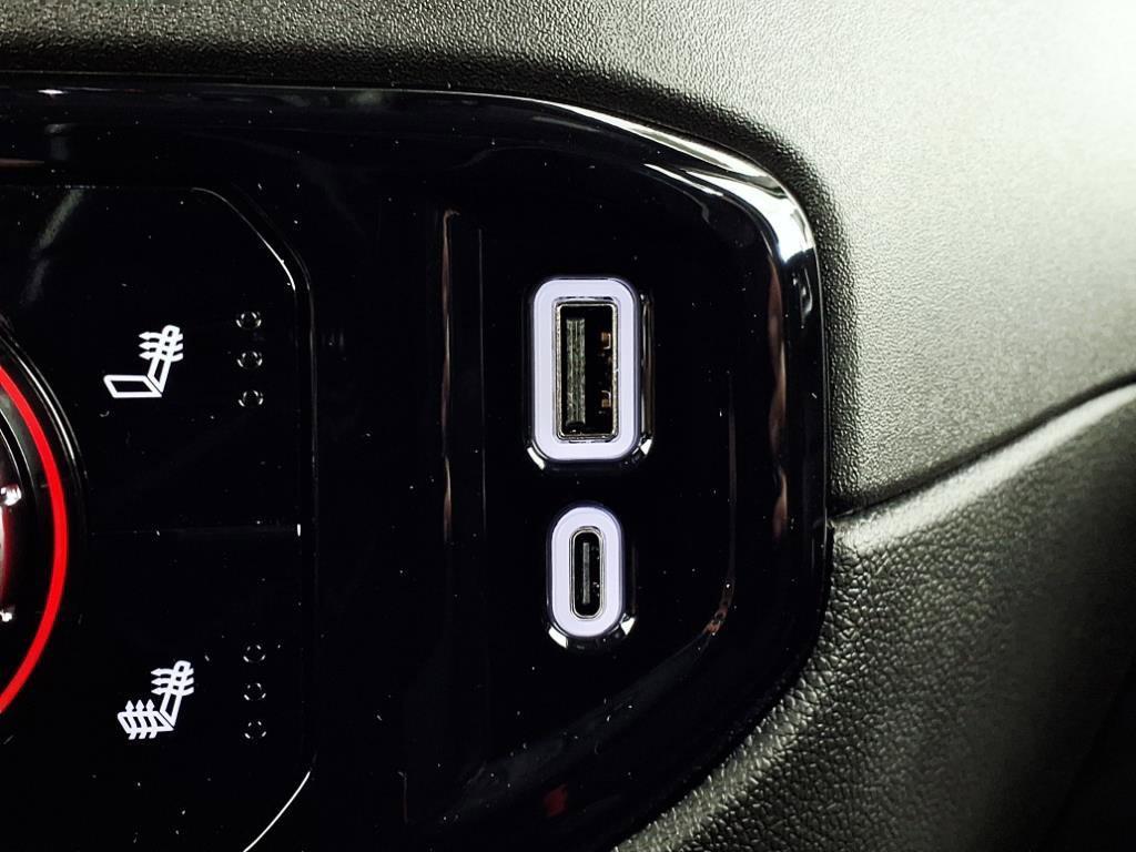 new 2025 GMC Sierra 2500 car, priced at $67,292