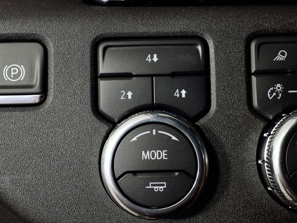 new 2025 GMC Sierra 2500 car, priced at $67,292