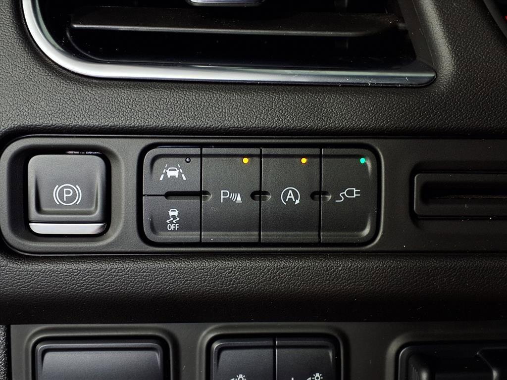 used 2021 Chevrolet Suburban car, priced at $45,486