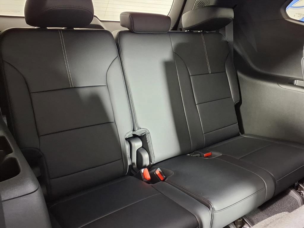 new 2026 GMC Acadia car, priced at $49,030