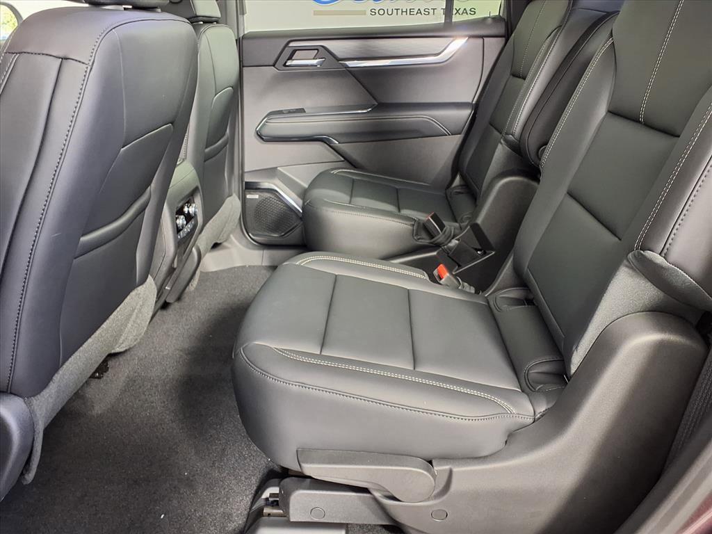 new 2026 GMC Acadia car, priced at $49,030